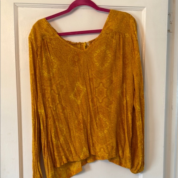 Billabong’s Golden Paisley Women's Top - Picture 3 of 5